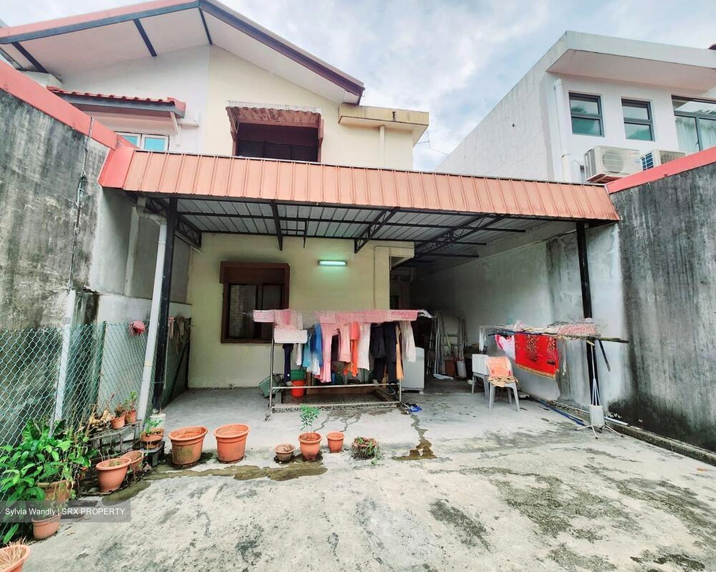 Mount Sinai Road (D10), Terrace #446686441